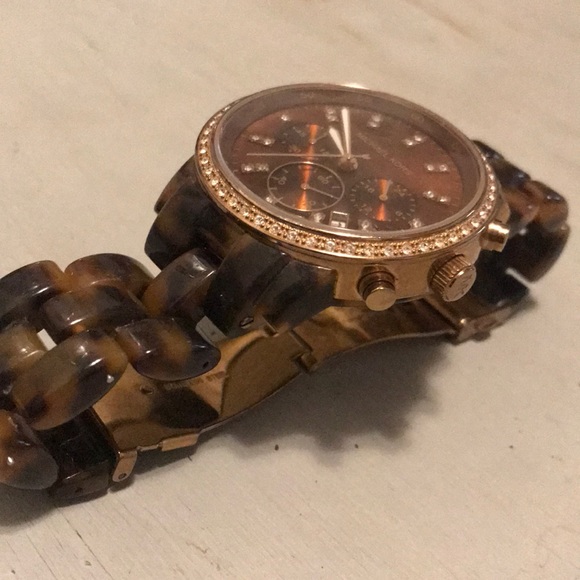 Michael Kors Ritz Tortoise Shell watch - Picture 2 of 3